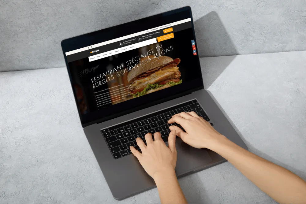 Internaute sur site hburger.
